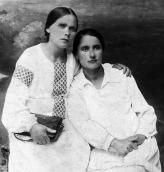 Прасковья и Мария Кирий (1920-е гг.)