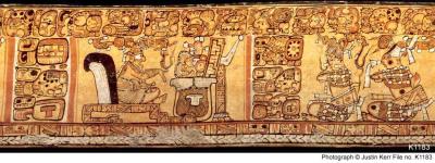 Малюнок 123: Ху’ун Ахав і Йаш Баламкен перед Іцамна Кокаахом. Justin Kerr.… Малюнок 123: Ху’ун Ахав і Йаш Баламкен…