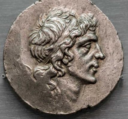 Ілл. 20. Мітрідат Евпатор. Тетрадрахма 89 р. до н. е. Ілл. 20. Мітрідат Евпатор. Тетрадрахма…