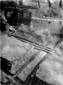 Табл. LXIX-2. Развалины храма в…