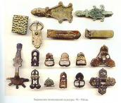 Рис. 2.2.72. Прикраси пеньківської культури Рис. 2.2.72. Прикраси пеньківської…