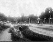 Рис. 2.3.2.13. Річка Глибочиця (Глибочицька канава) 1890 р. (поблизу нинішньої… Рис. 2.3.2.13. Річка Глибочиця…