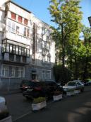 Рис. 2.4.2.1.6. Провулок Хорива на Подолі – релікт давнього планування Подолу.… Рис. 2.4.2.1.6. Провулок Хорива на…