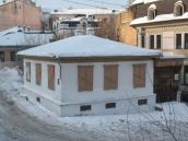 Рис. 2.5.1.43. Приклад потиньковованої будівлі сер. ХІХ-поч. ХХ ст. на вул.… Рис. 2.5.1.43. Приклад потиньковованої…