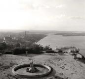 Рис. 2.7.6.15. Вид на Гавань, Оболонь та Рибальський півострів, 1940 р. Рис. 2.7.6.15. Вид на Гавань, Оболонь…