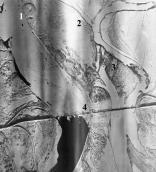 Рис. 2.7.7.13. Південна частина острова Муромець на німецькому аерофотознімку… Рис. 2.7.7.13. Південна частина…