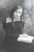 Гімназистка Надія Хазина, фото поч. ХХ…