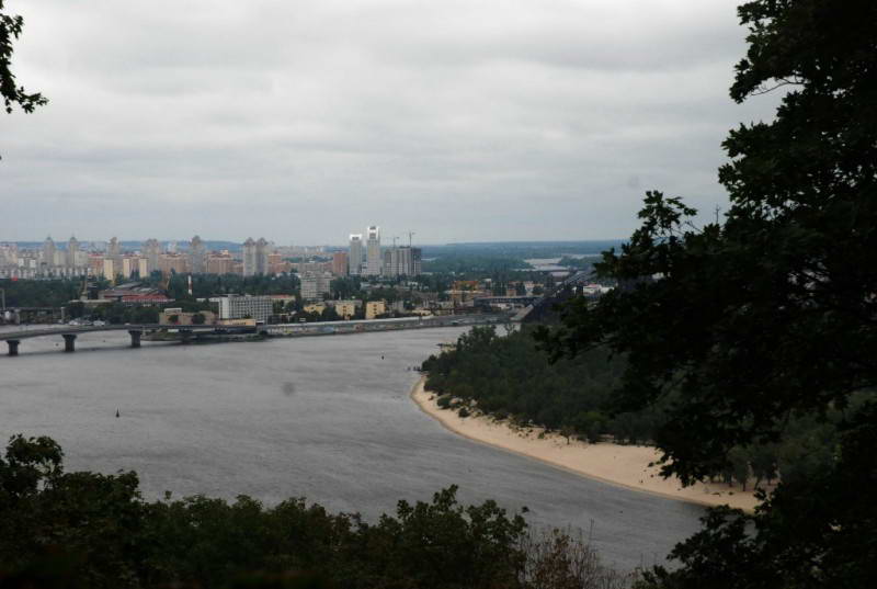 View of Trukhaniv and Rybalskiy islands