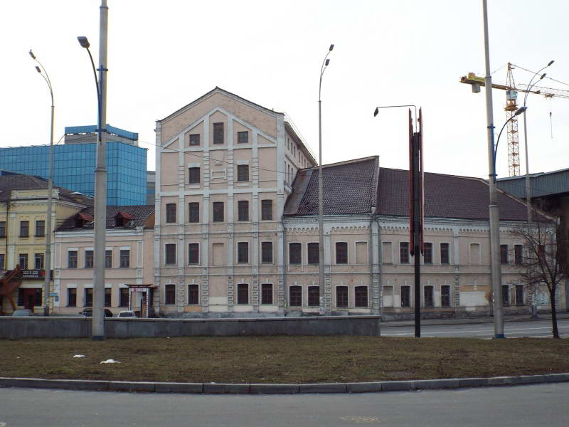 Mill, Str. Naberezhno-Khreschatytska