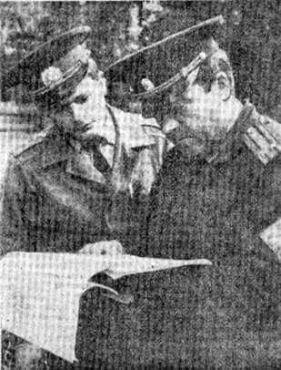 полковник В.П.Кришевич і капітан…